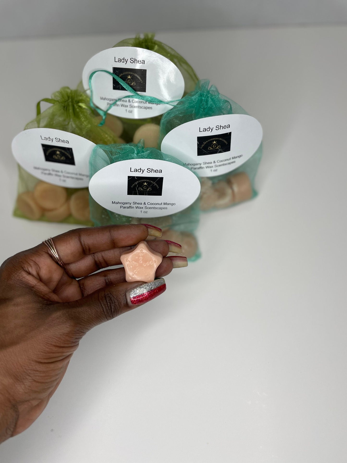 Last Chance! Strong Scented Lady Shea Scentscape ~ 1 & 4 oz. Luxe Fragrance Wax Melts