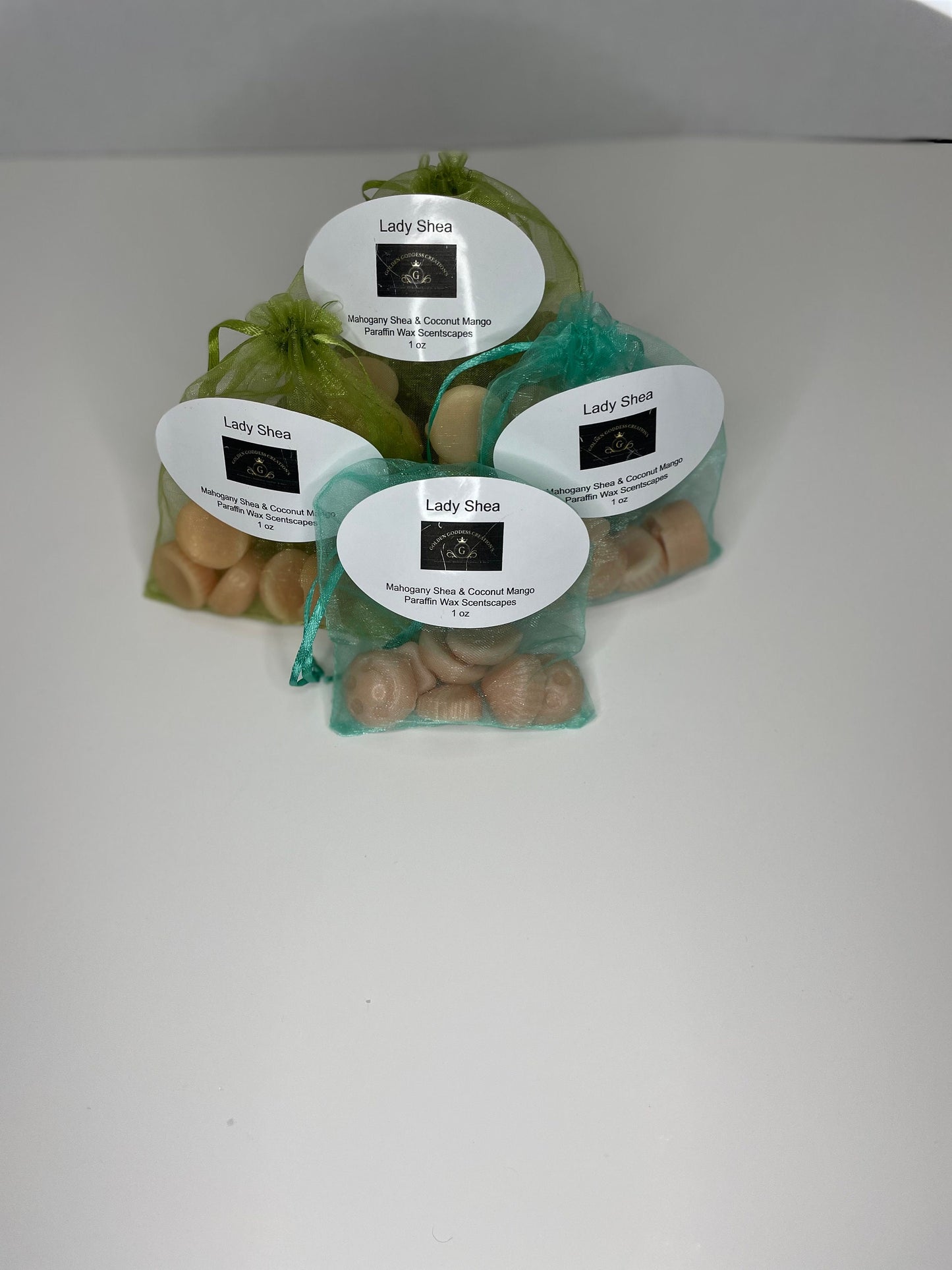 Last Chance! Strong Scented Lady Shea Scentscape ~ 1 & 4 oz. Luxe Fragrance Wax Melts