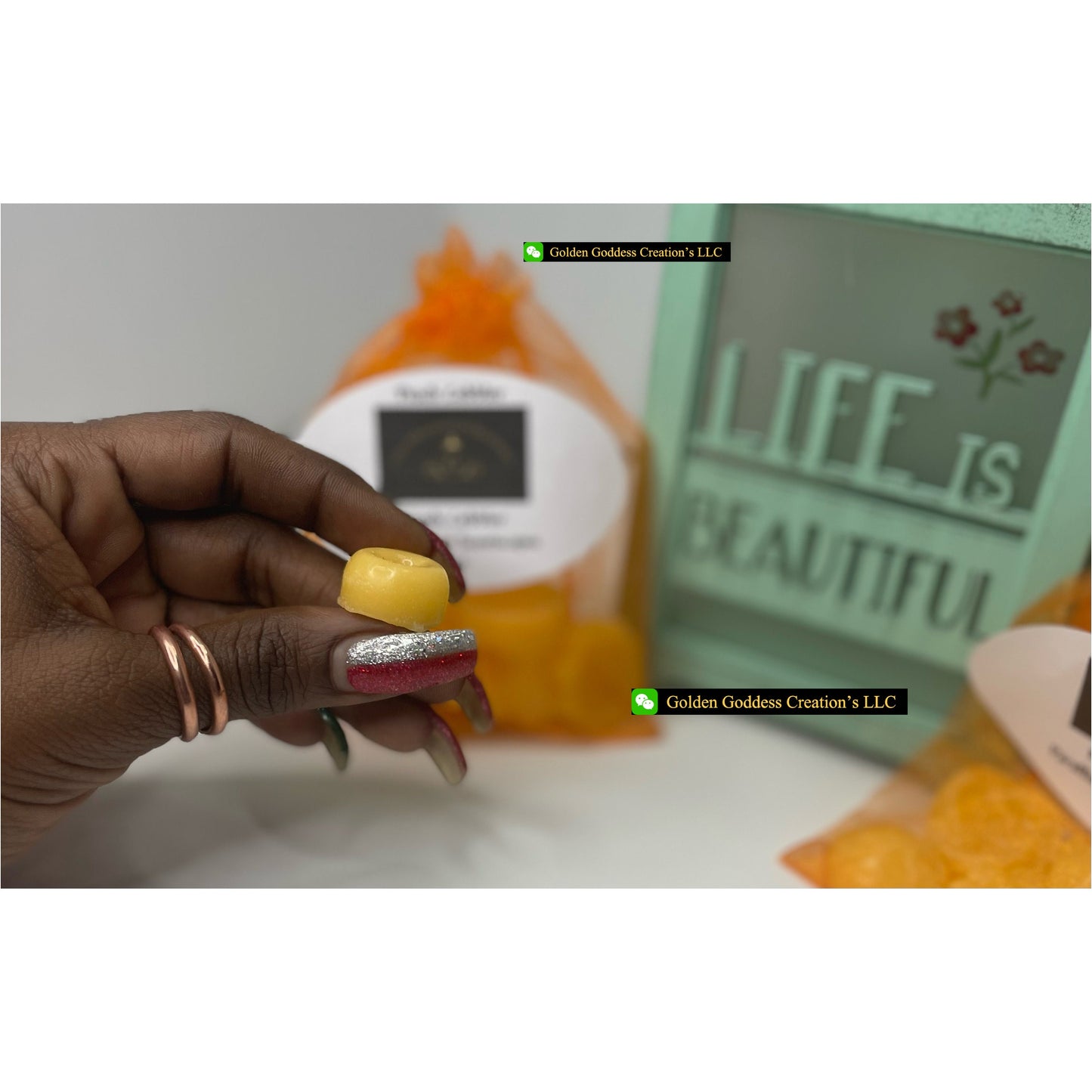 Last Chance! Strong Scented Peach Twist Scentscape Wax Melts (1 & 4 oz.)