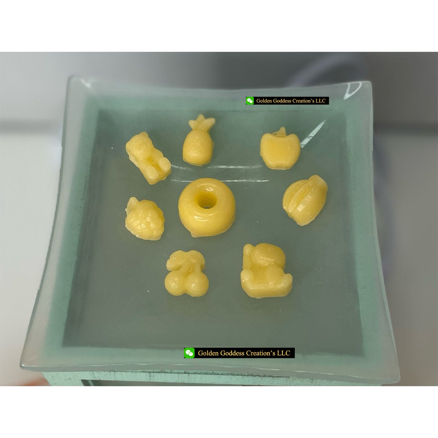 Last Chance! Strong Scented Peach Twist Scentscape Wax Melts (1 & 4 oz.)
