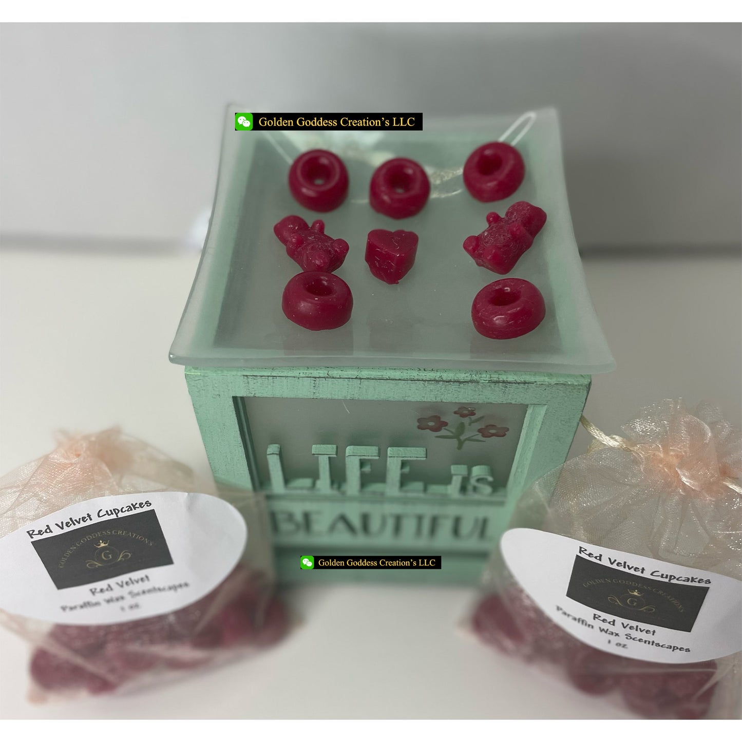 Last Chance! Strawberry Dreams Scentscape ~ Strawberry Pound Cake Wax Melts (1 & 4 oz.)