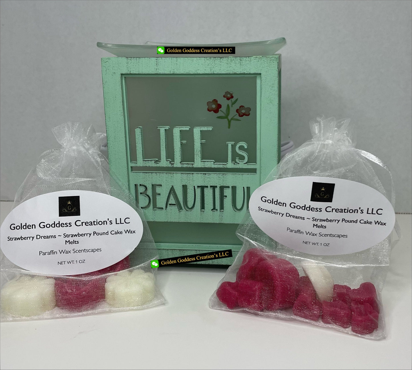 Last Chance! Strawberry Dreams Scentscape ~ Strawberry Pound Cake Wax Melts (1 & 4 oz.)