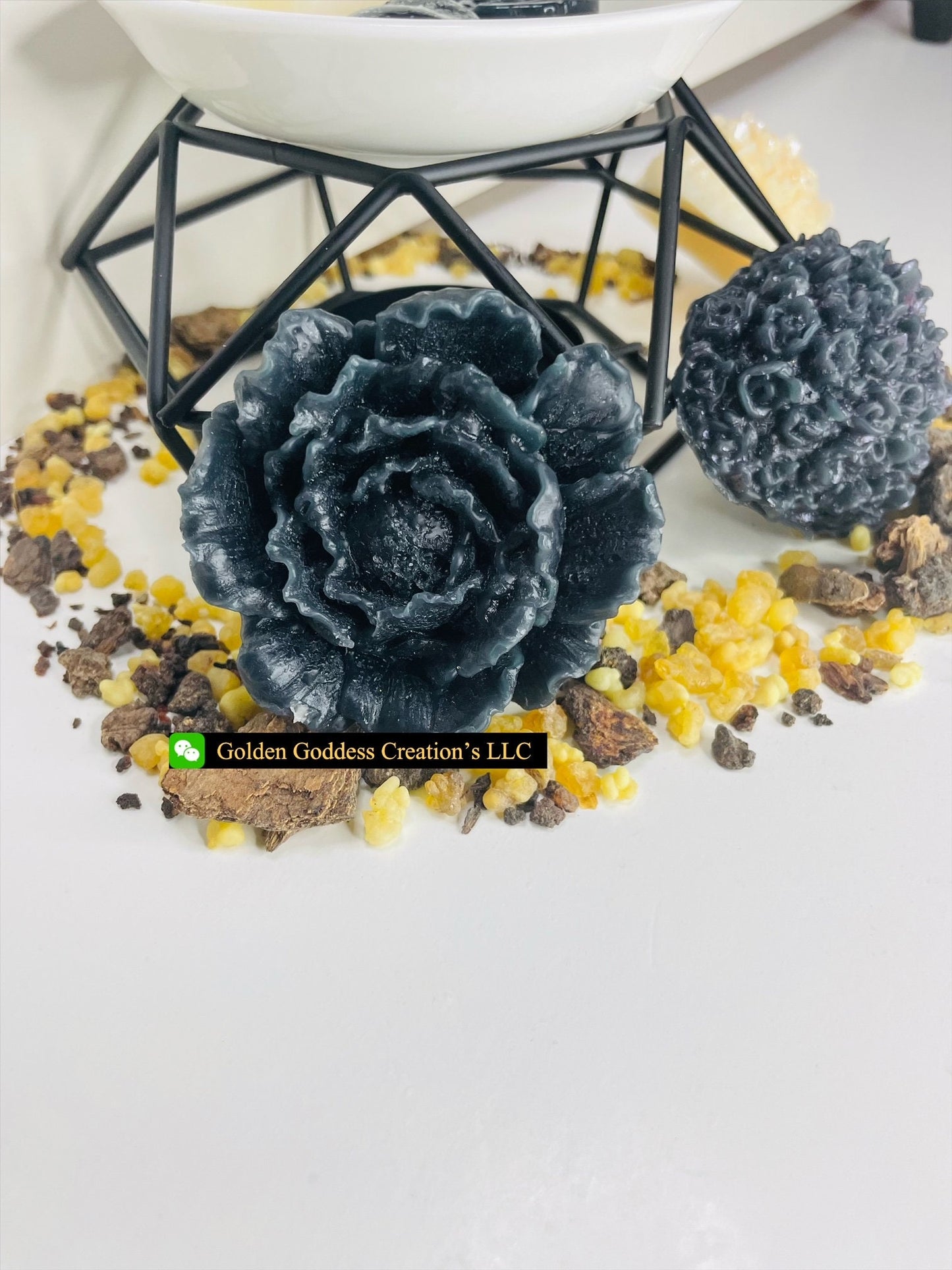 Best-Seller! Strong Scented King's Ancient Oil Scentscape – Frankincense and Myrrh (1 & 4 oz. Wax Melts)