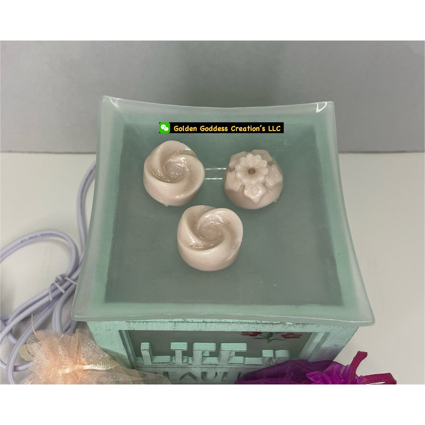 Bold and Calming ~ Peaceful Smoke Scentscape ~ Sage & Cypress 1 and 4 oz. Wax Melts