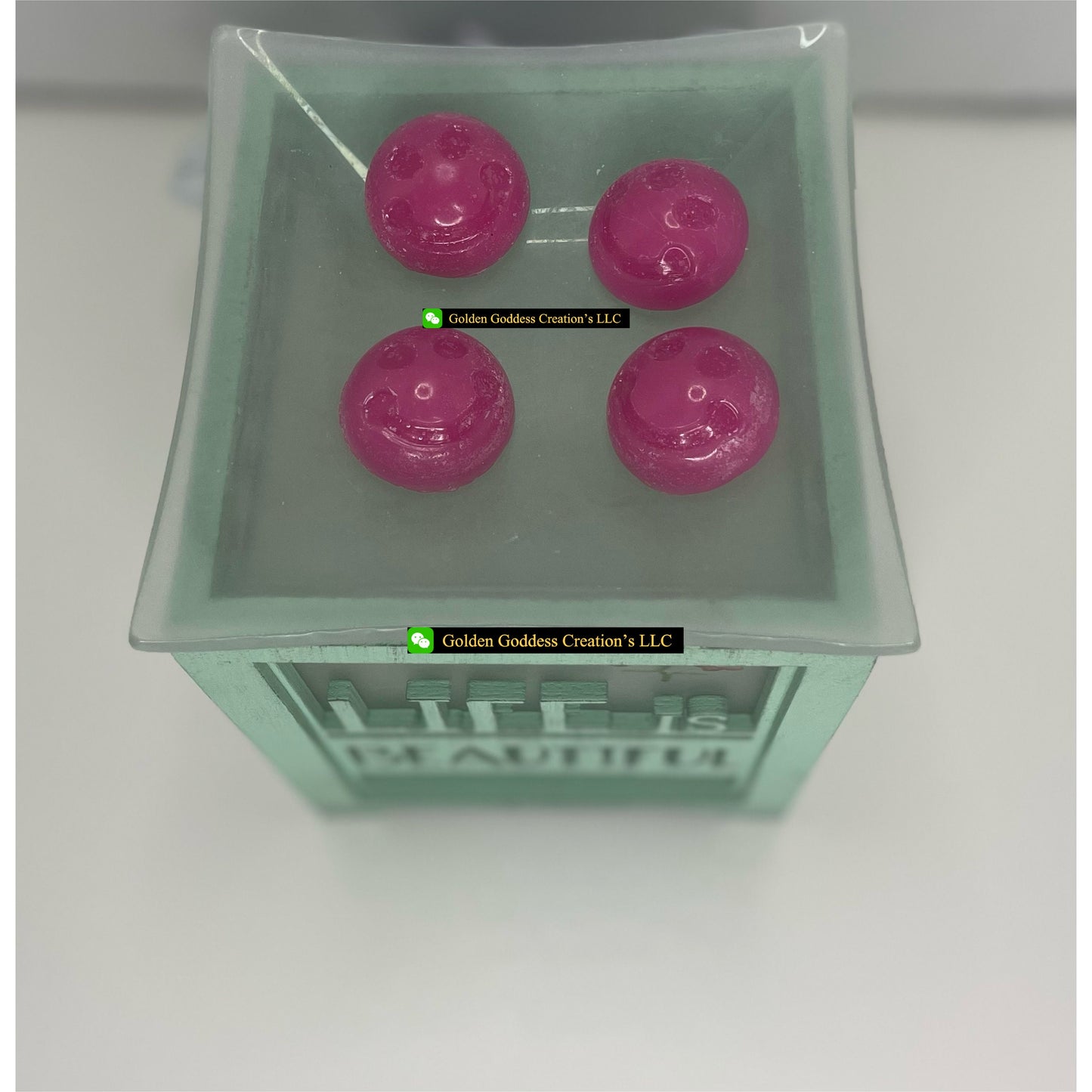 Escape to Relaxation ~ Seclusion Scentscape ~ Strong Spa-Inspired Wax Melts (1 & 4 oz.)