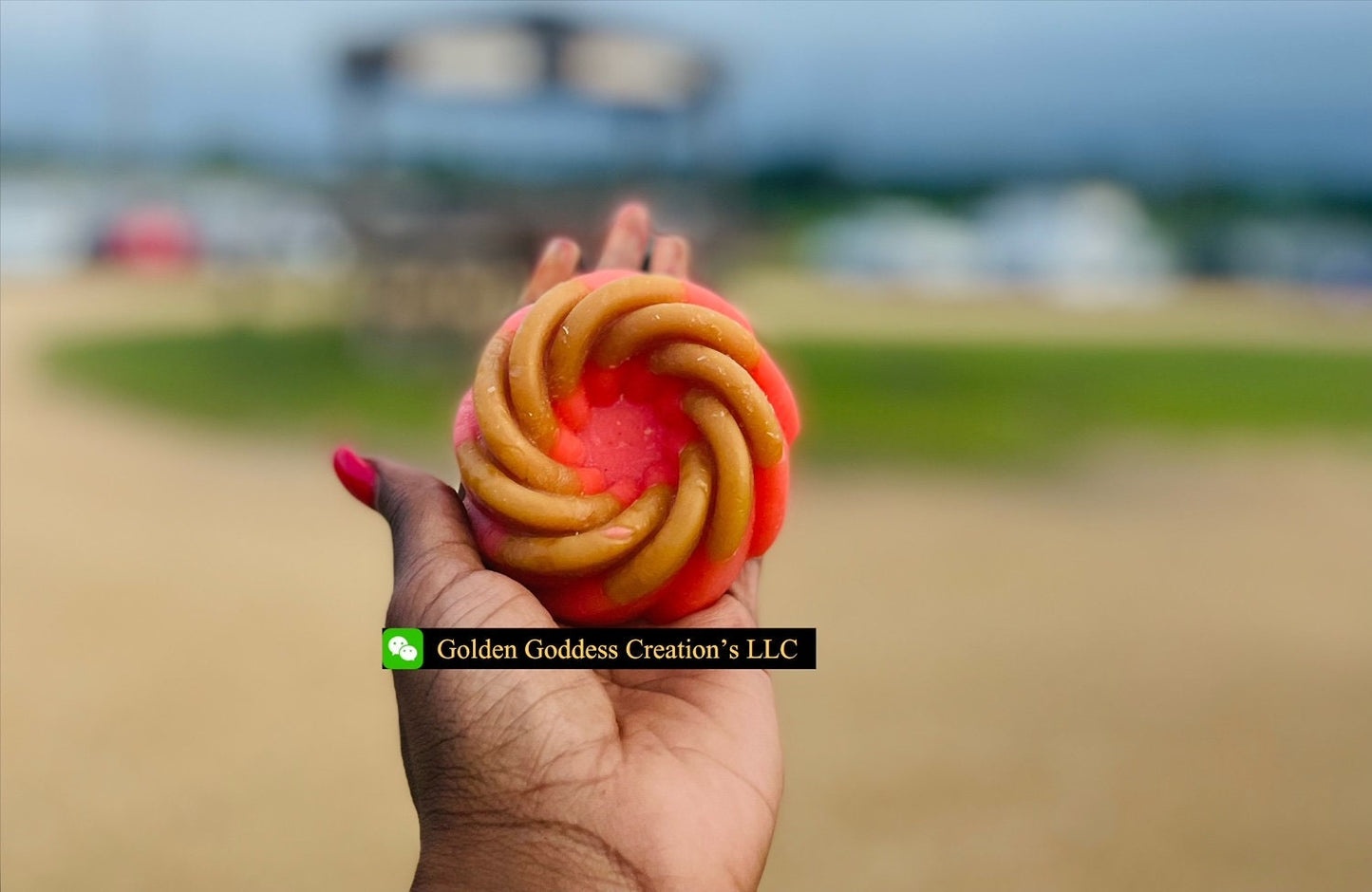 Rich & Sweet Strawberry Chocolate Bundt Wax Melts