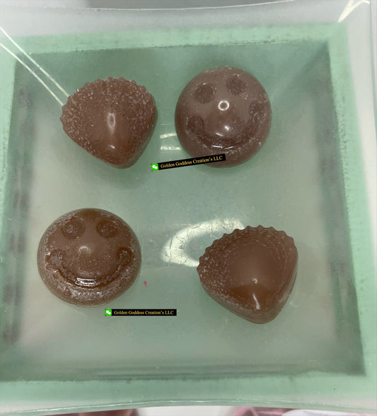 Last Chance! Sweet Pleasures Cinna Bun Scentscapes – Strong and Irresistible Aroma! 1 & 4 oz. Wax Melts