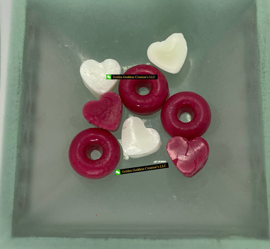 Last Chance!  Strawberry Dreams Scentscape ~ Strawberry Pound Cake Wax Melts (1 & 4 oz.)